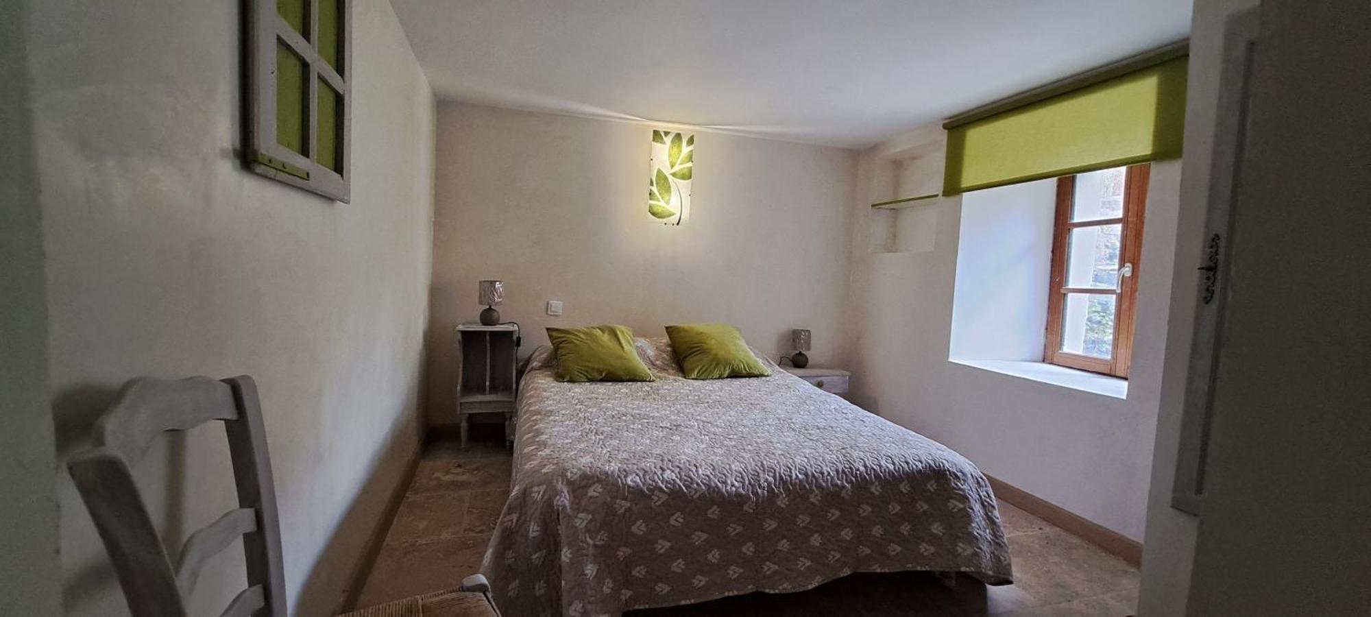 Apartamento Chez Maxime Fraissinet-de-Fourques Exterior foto