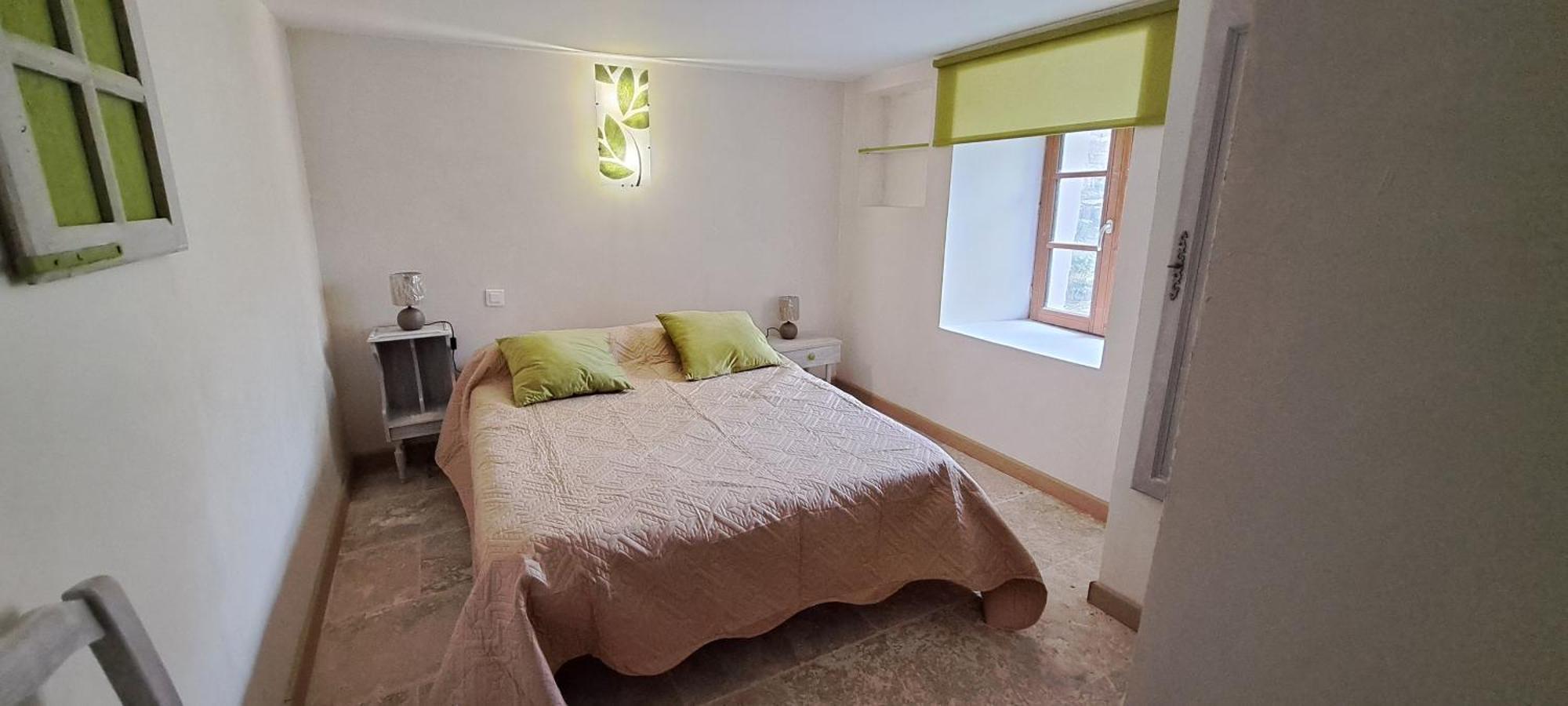 Apartamento Chez Maxime Fraissinet-de-Fourques Exterior foto